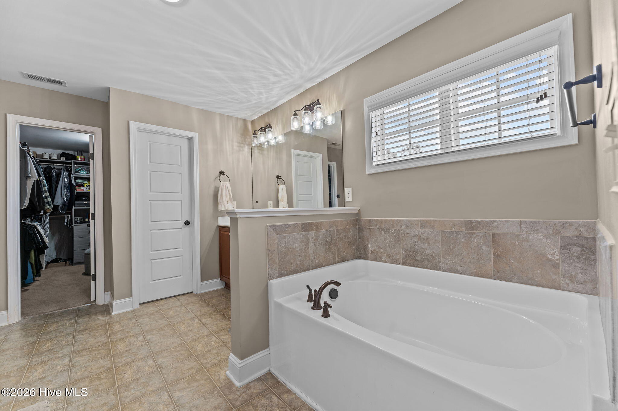 118 Sandy Springs Road Aberdeen, NC 28315 - Photo 21 of 43 Primary Bath