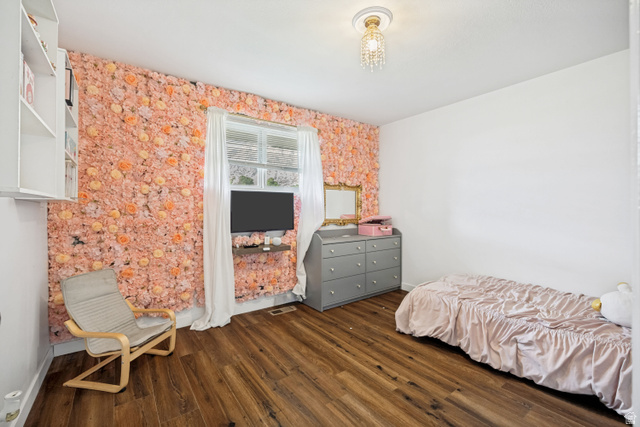 1215 8th Street Ogden, UT 84404 - Photo 18 of 39 Accent wall featuring floral detailing