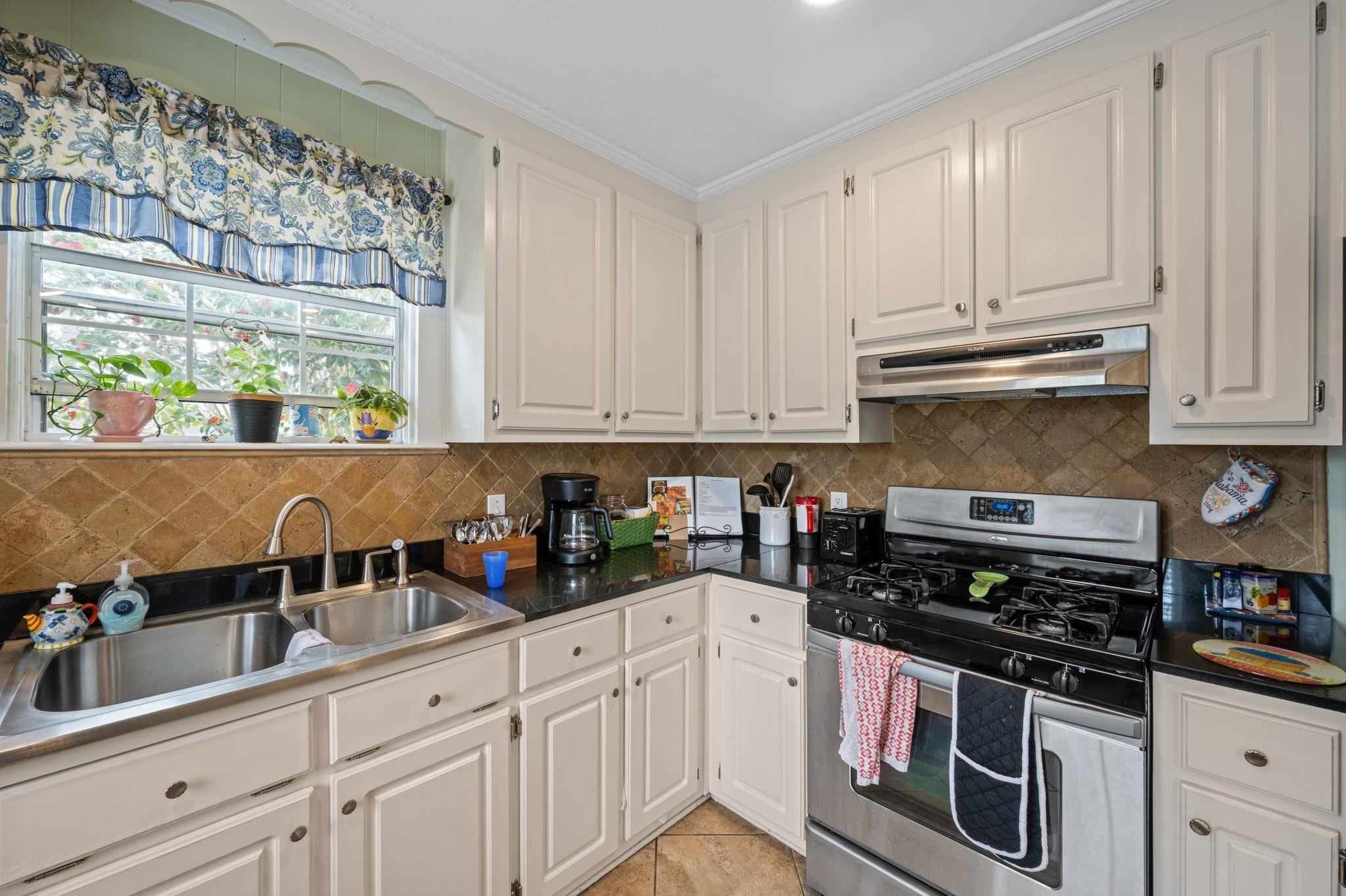 1100 Hand Avenue Bay Minette, AL 36507 - Photo 11 of 24