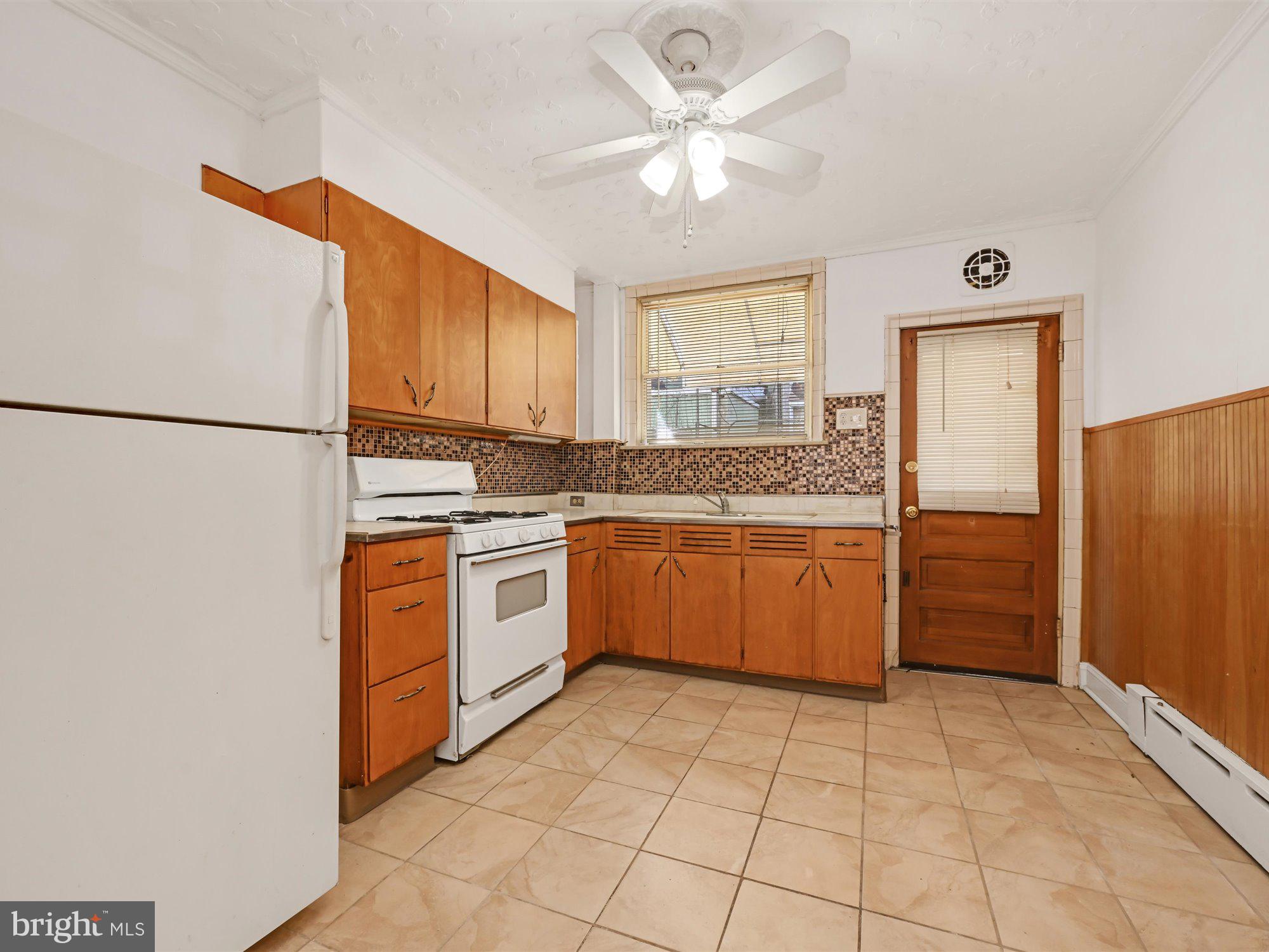 838 Sears Street Philadelphia, PA 19147 - Photo 9 of 24