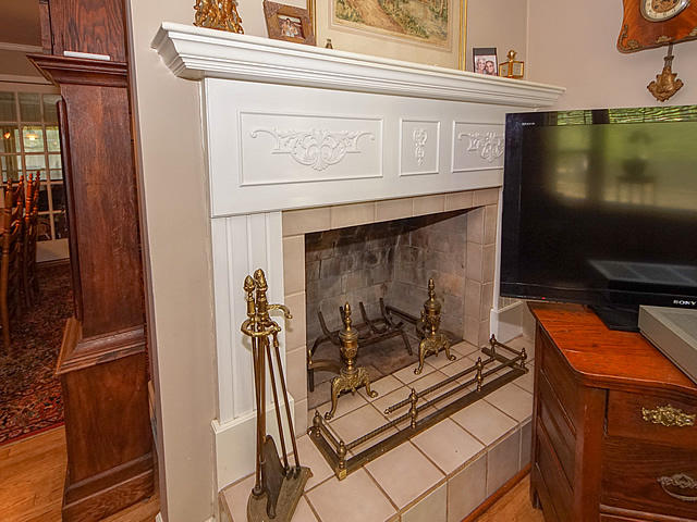 101 Newington Road Summerville, SC 29485 - Photo 6 of 35 06