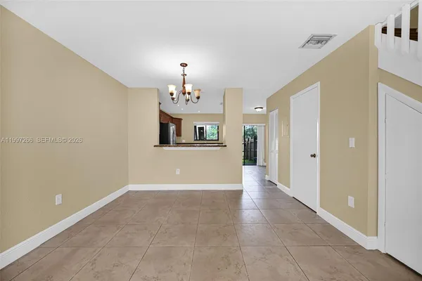 $2,800 | 4930 South University Drive, Unit 4930, Davie, FL 33328