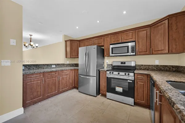 $2,800 | 4930 South University Drive, Unit 4930, Davie, FL 33328