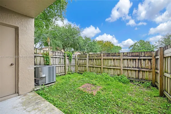 $2,800 | 4930 South University Drive, Unit 4930, Davie, FL 33328