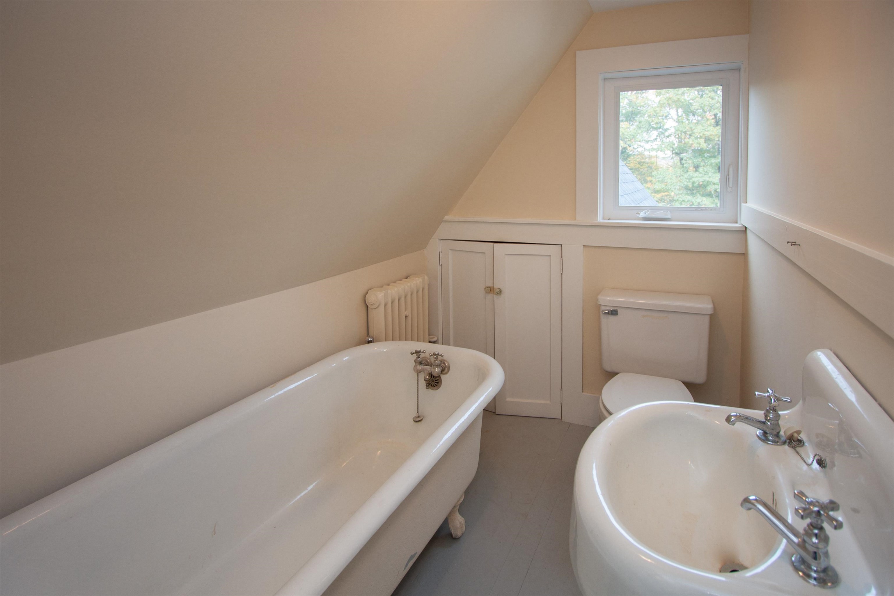 24 Oak Street Proctor, VT 05765 - Photo 29 of 39