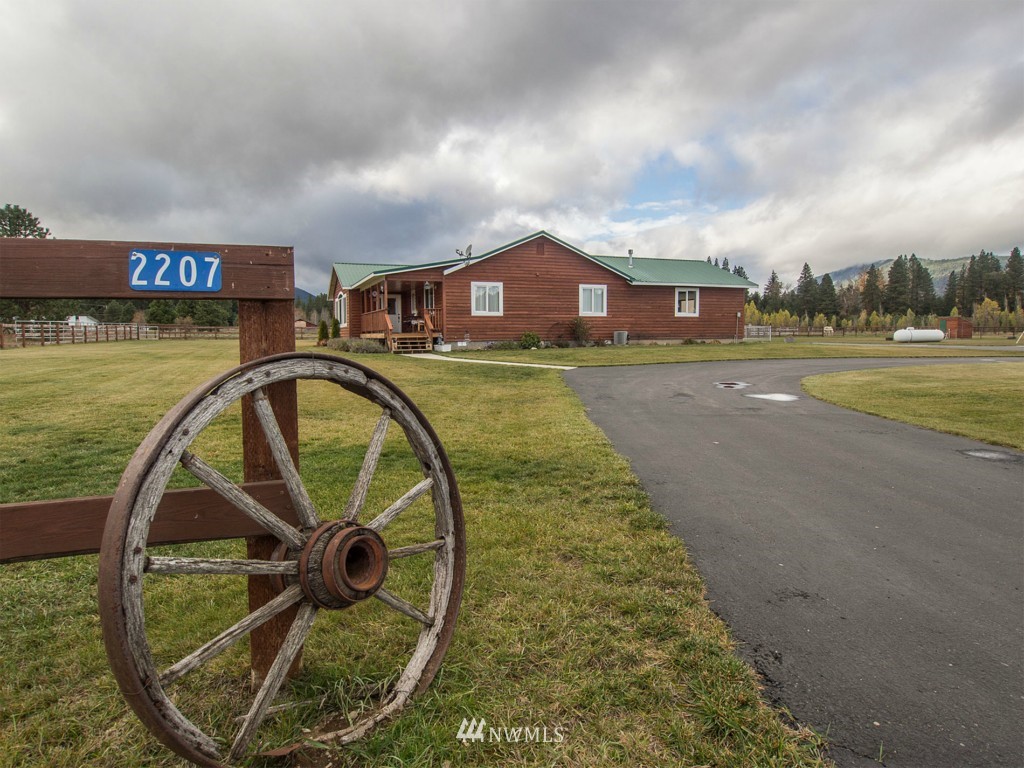 2207 Nelson Siding Road Cle Elum, WA 98922 - Photo 3 of 25 Gallery Image 3