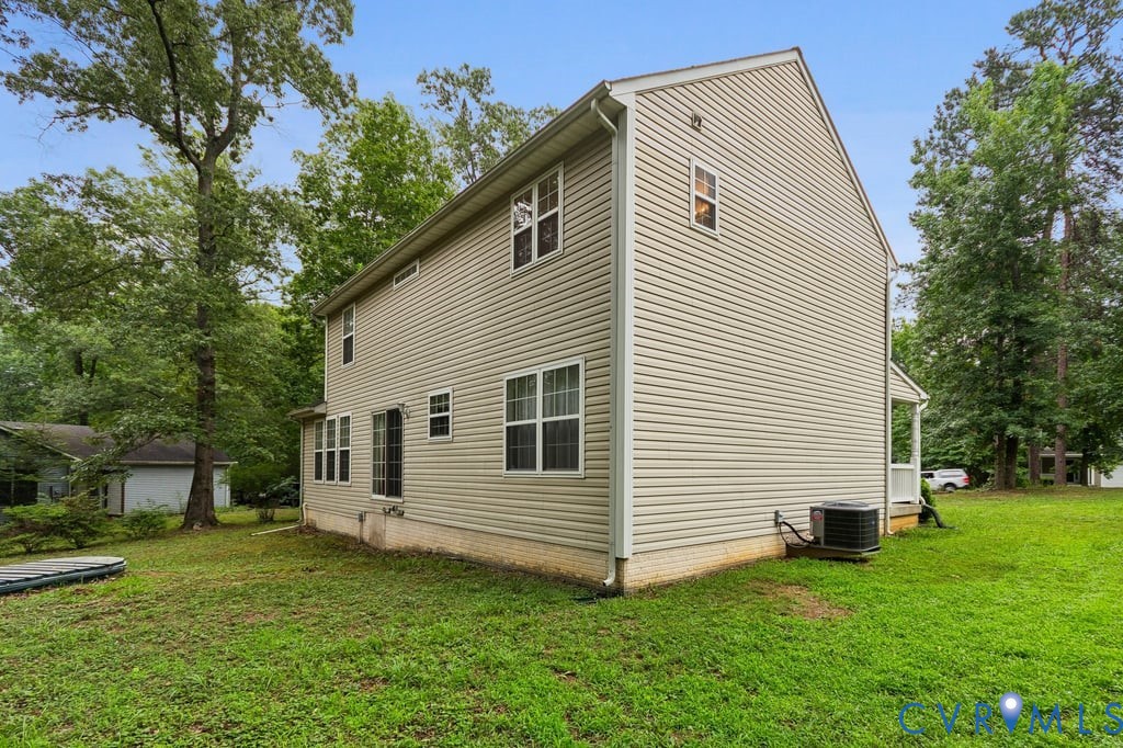 83 Albertson Court Ruther Glen, VA 22546 - Photo 4 of 25