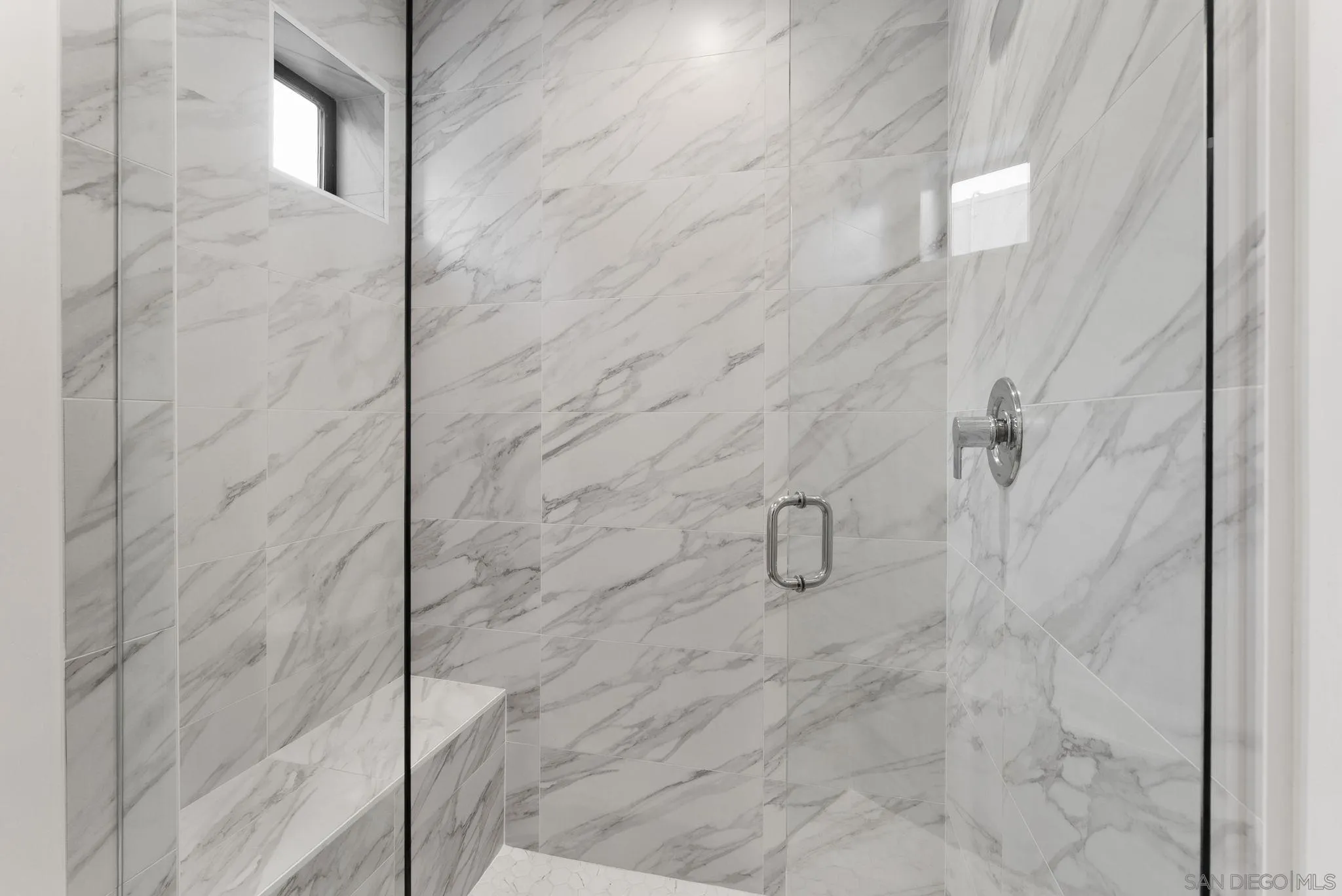 3653 Wilson Avenue San Diego, CA 92104 - Photo 26 of 60 a bathroom with a shower