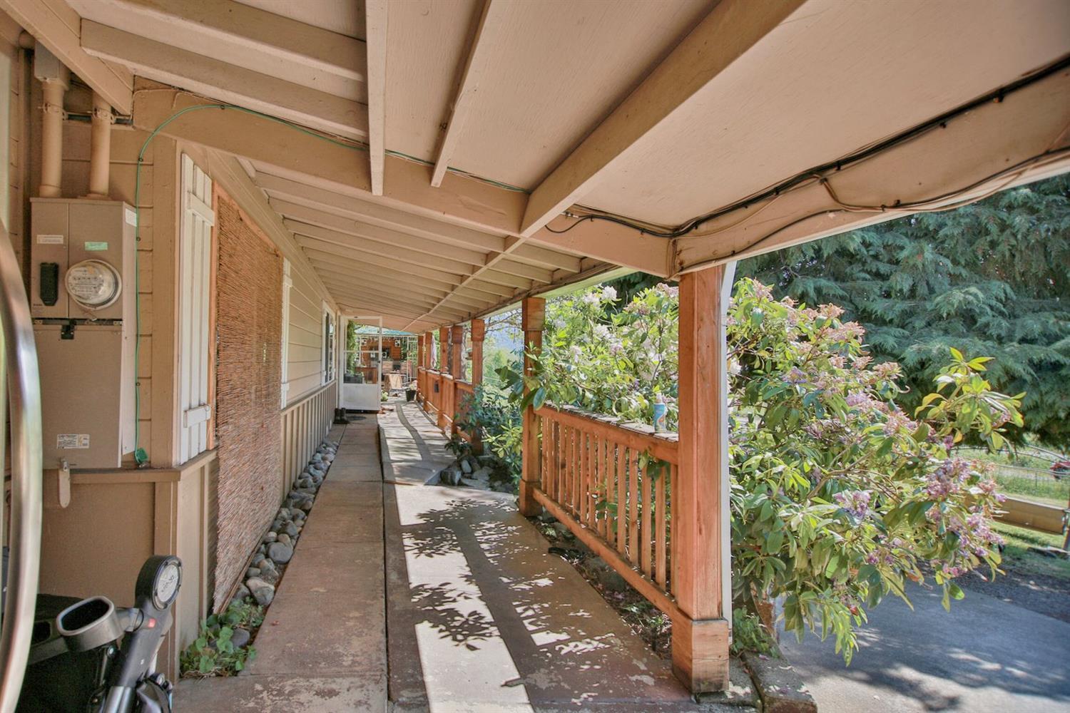 2911 Helms Road Grants Pass, OR 97527 - Photo 17 of 35 Additional Photo