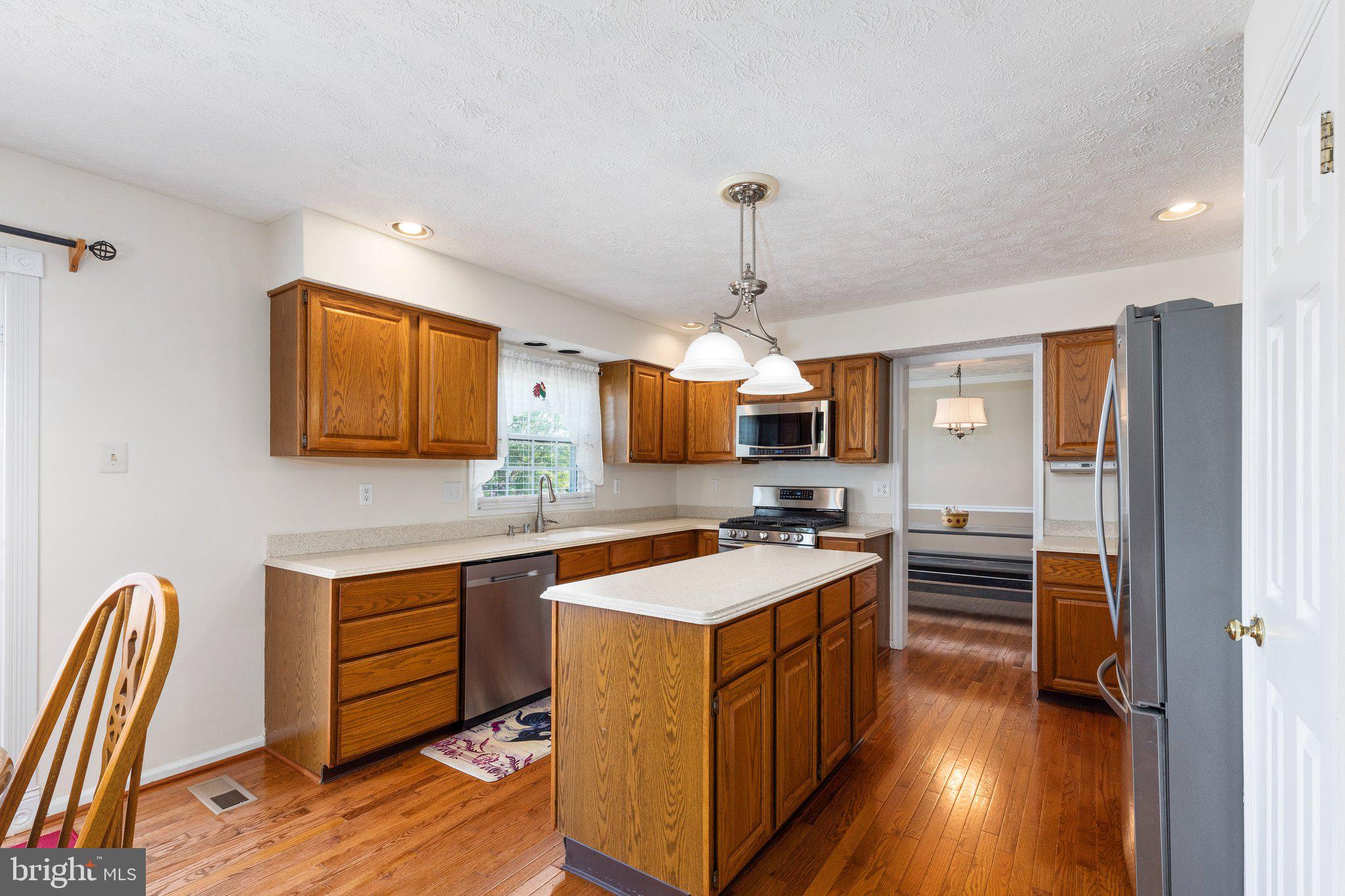 9200 Bretton Reef Road Baltimore, MD 21234 - Photo 14 of 42 Gallery Image 14