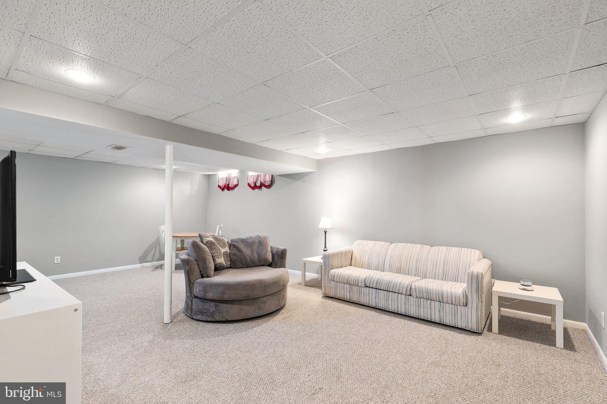 9200 Bretton Reef Road Baltimore, MD 21234 - Photo 33 of 42 Gallery Image 33