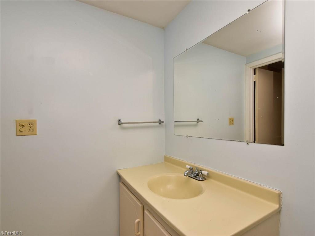 6703 Monnett Road Climax, NC 27233 - Photo 22 of 30 Gallery Image 22