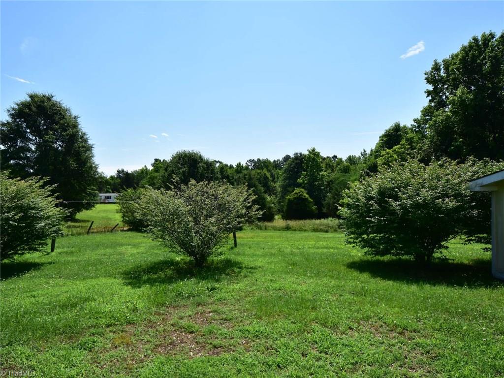 6703 Monnett Road Climax, NC 27233 - Photo 6 of 30 Gallery Image 6