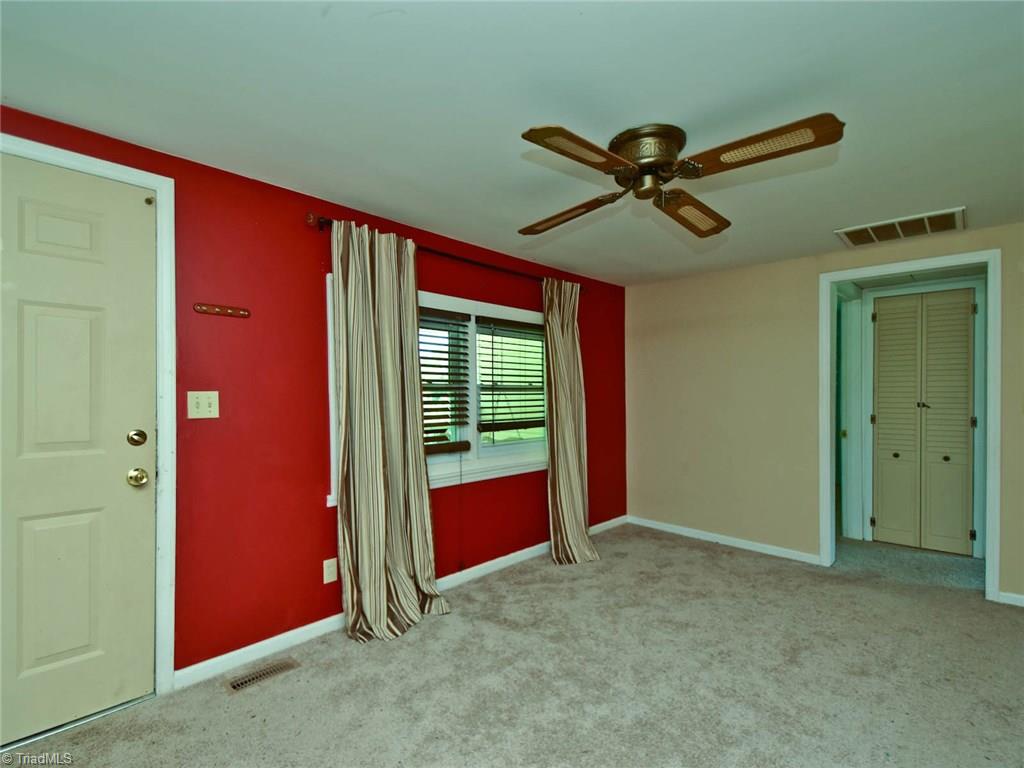 6703 Monnett Road Climax, NC 27233 - Photo 9 of 30 Gallery Image 9