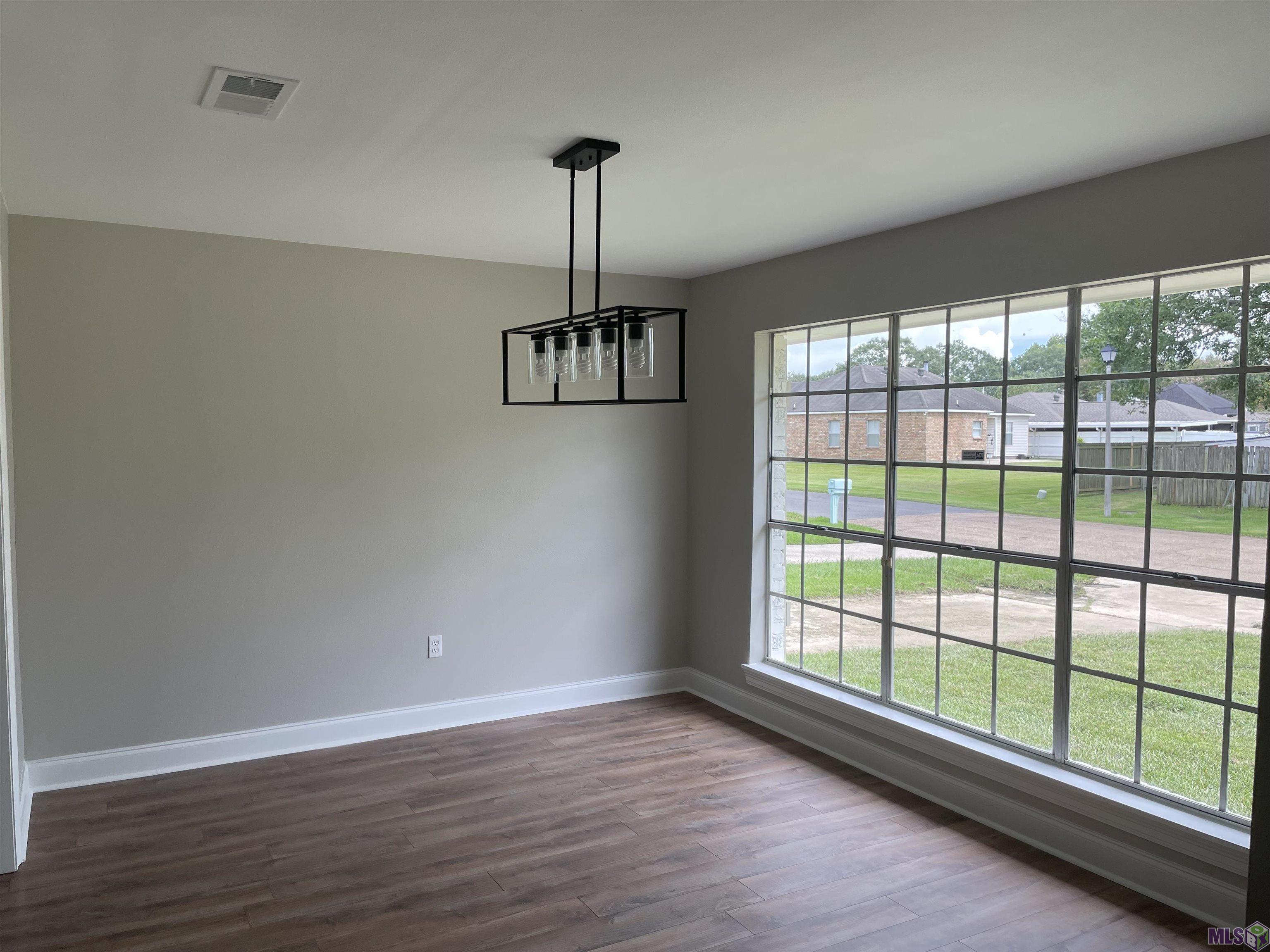 15019 Profit Avenue Baton Rouge, LA 70817 - Photo 7 of 13 Gallery Image 7