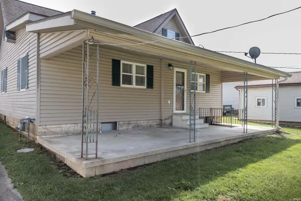 $179,900 | 1707 12th Street, Bedford, IN 47421