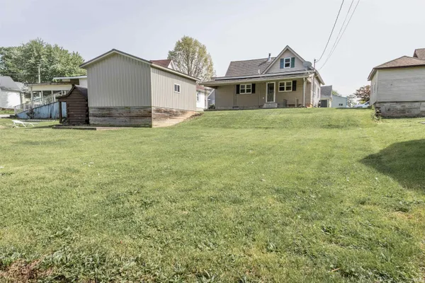 $179,900 | 1707 12th Street, Bedford, IN 47421
