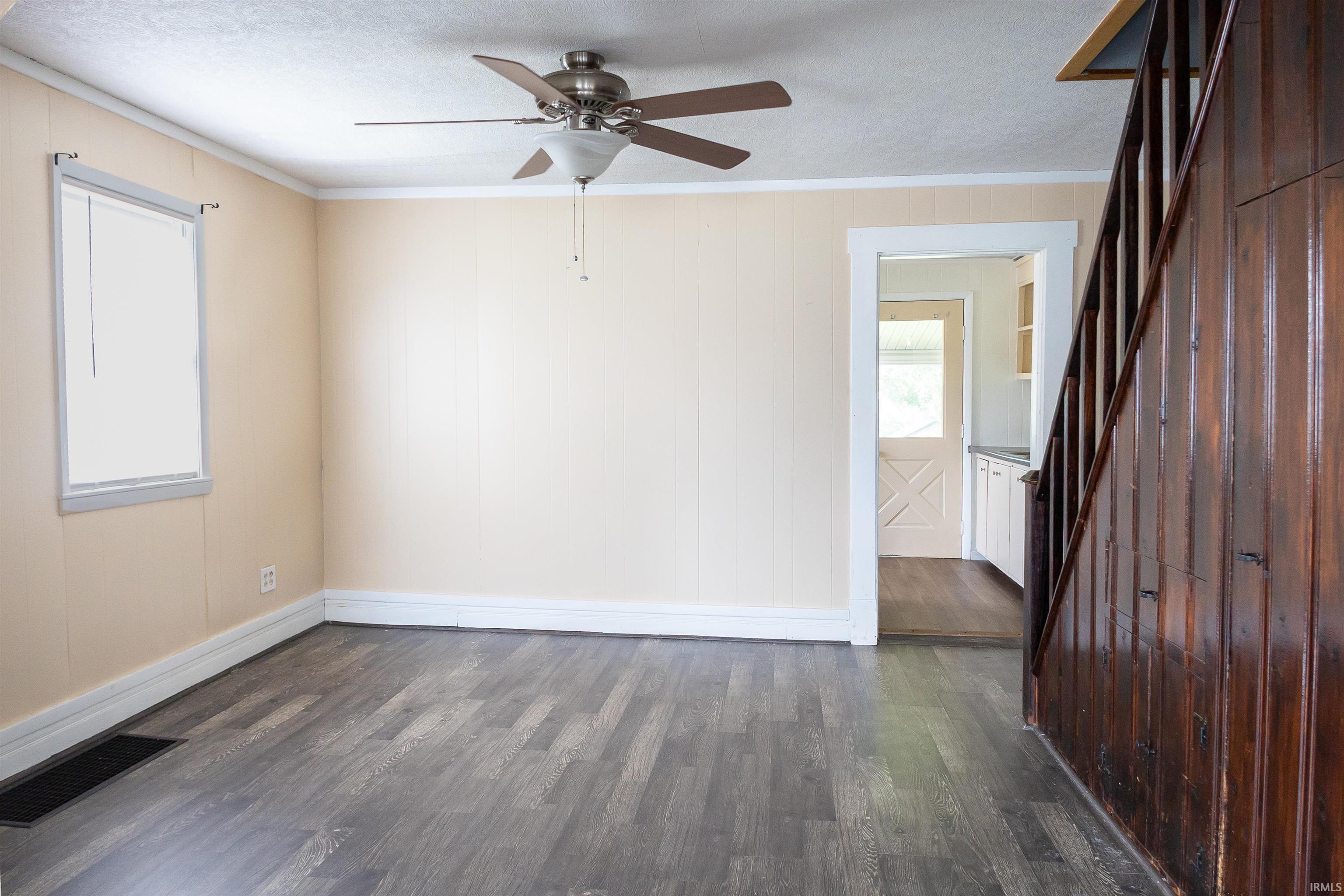 1707 12th Street Bedford, IN 47421 - Photo 7 of 22