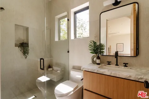 $3,425,000 | 12460 Greene Avenue, Los Angeles, CA 90066