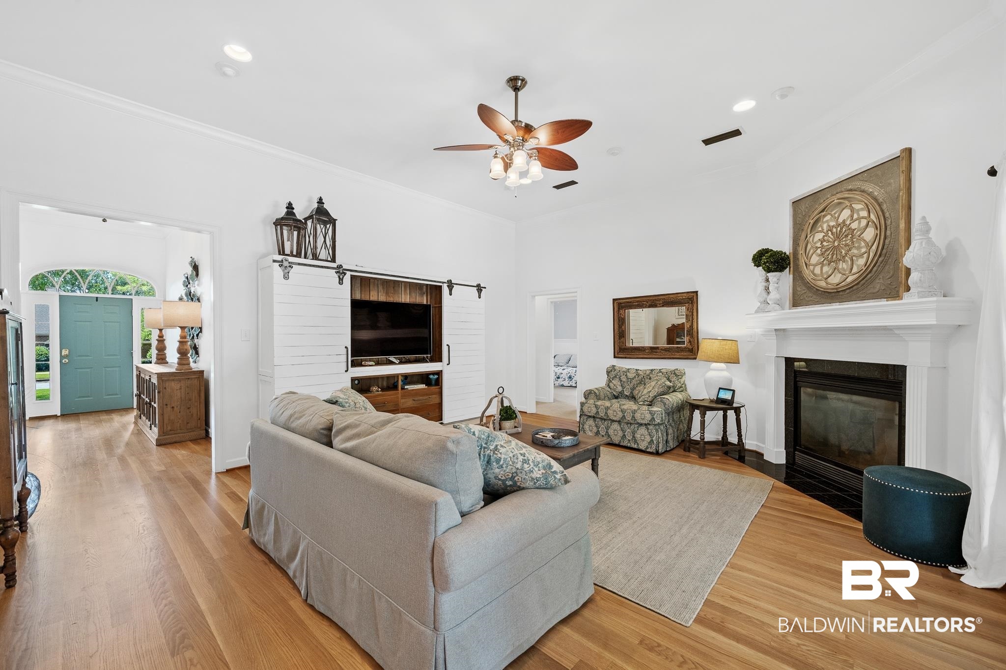 8280 Pine Run Daphne, AL 36527 - Photo 7 of 30 Living Room