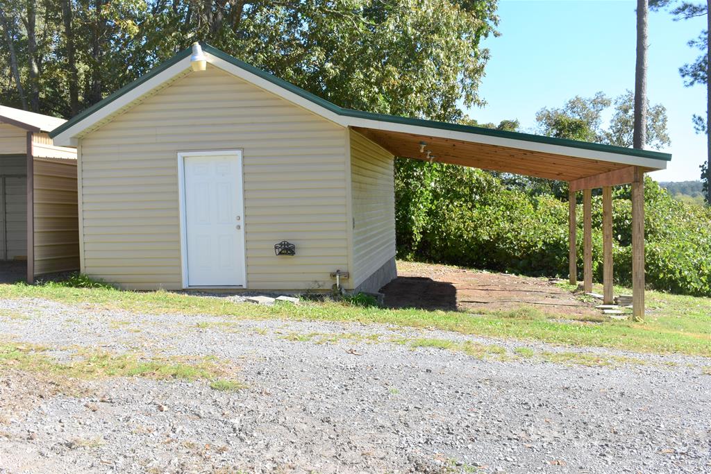 187 Barnard Road Cohutta, GA 30710 - Photo 20 of 20 Storage building