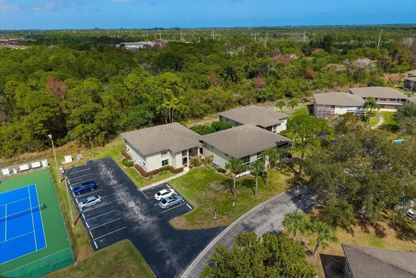 $1,500 | 29 Lake Vista Trail, Unit 205, Port St. Lucie, FL 34952