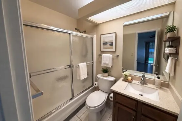 $1,500 | 29 Lake Vista Trail, Unit 205, Port St. Lucie, FL 34952