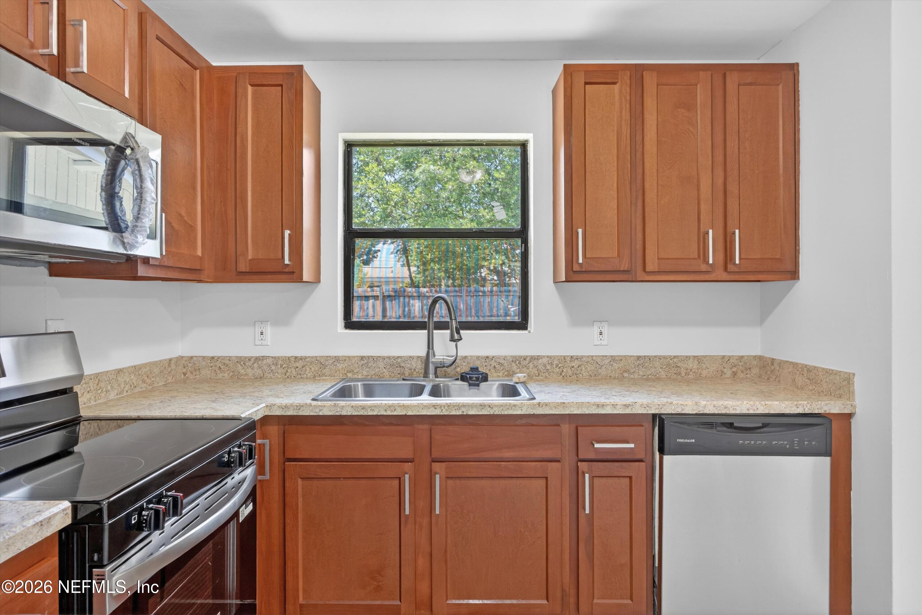 3248 Shetland Road West Jacksonville, FL 32277 - Photo 15 of 46 14-3248 Shetland Rd W-8
