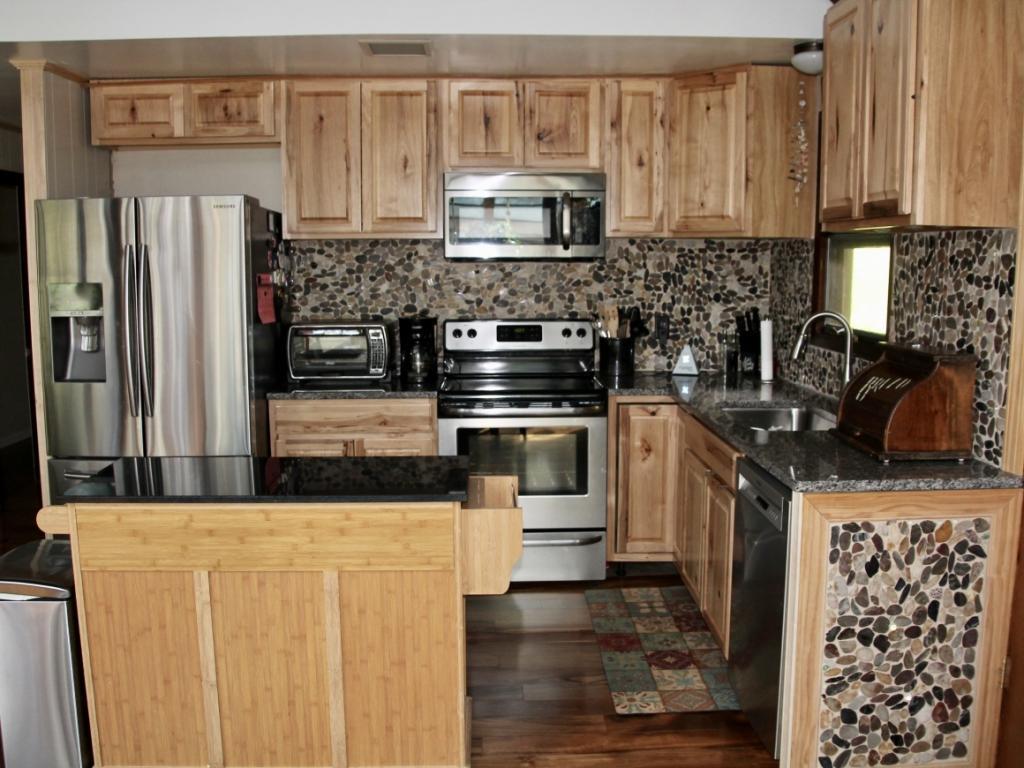 412 Anderson Road Vestal, NY 13850 - Photo 3 of 35 Gallery Image 3