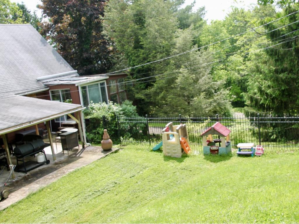 412 Anderson Road Vestal, NY 13850 - Photo 32 of 35 Gallery Image 32