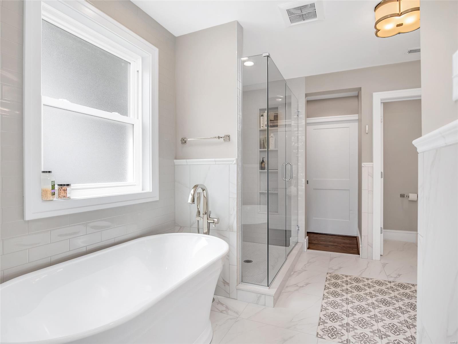 309 Planthurst Road Webster Groves, MO 63119 - Photo 17 of 36 Gallery Image 17