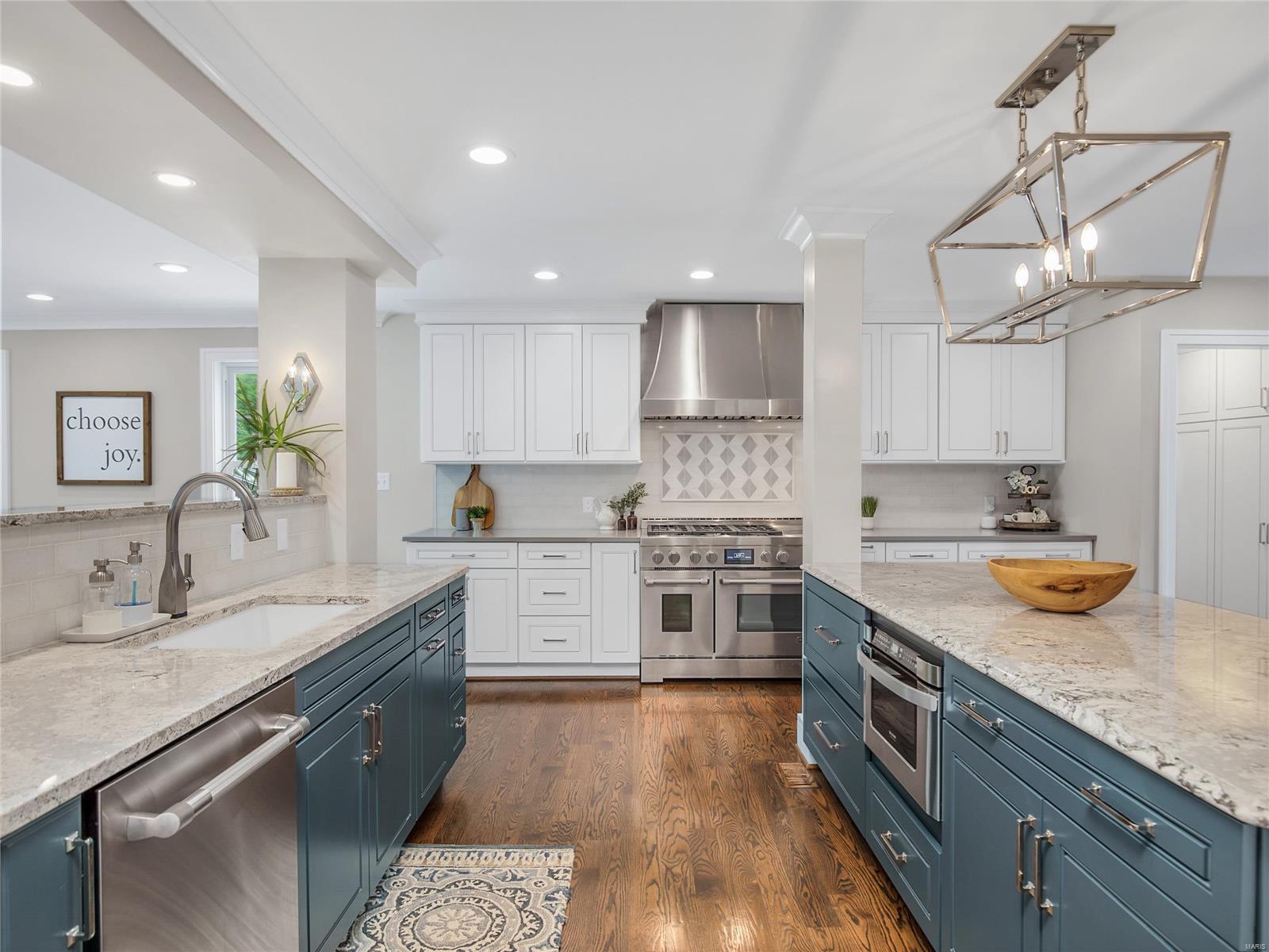 309 Planthurst Road Webster Groves, MO 63119 - Photo 8 of 36 Gallery Image 8