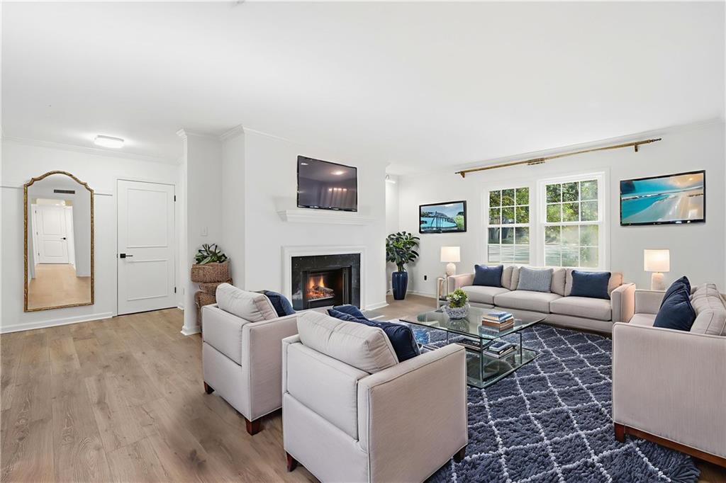 170 Elysian Way Northwest Atlanta, GA 30327 - Photo 2 of 68