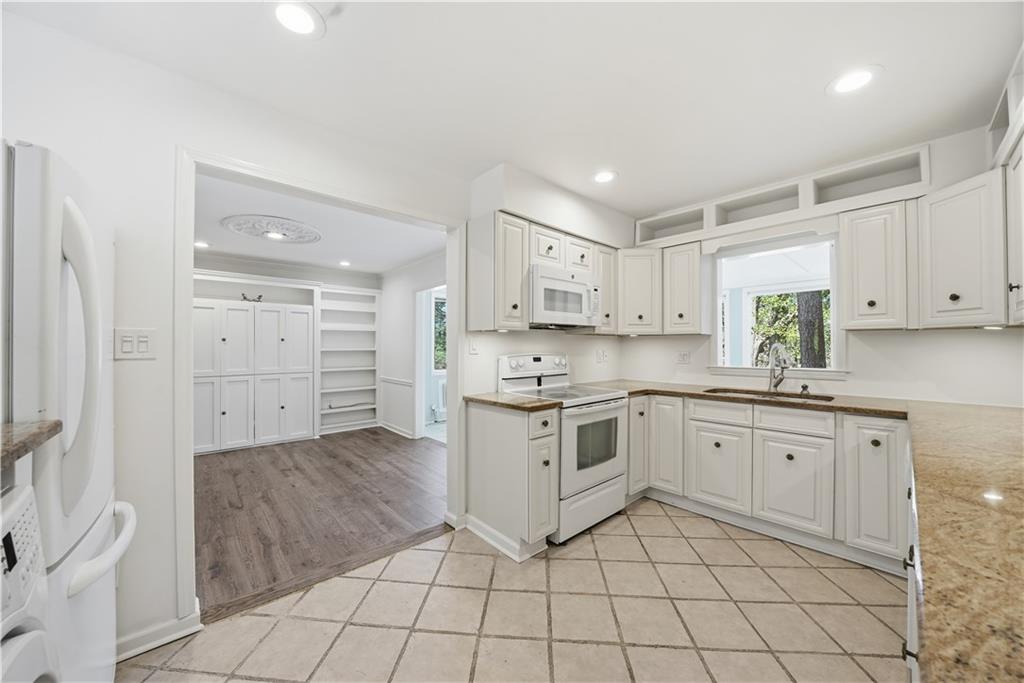 170 Elysian Way Northwest Atlanta, GA 30327 - Photo 34 of 68