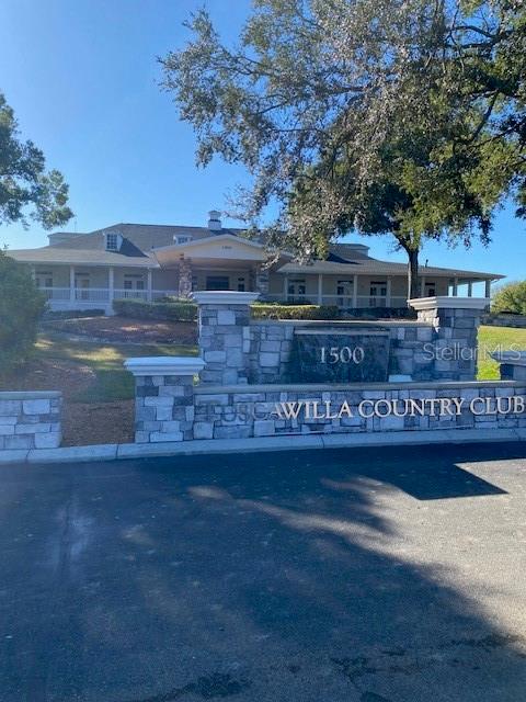 1422 Spalding Road Winter Springs, FL 32708 - Photo 17 of 34 a view of street with house in background