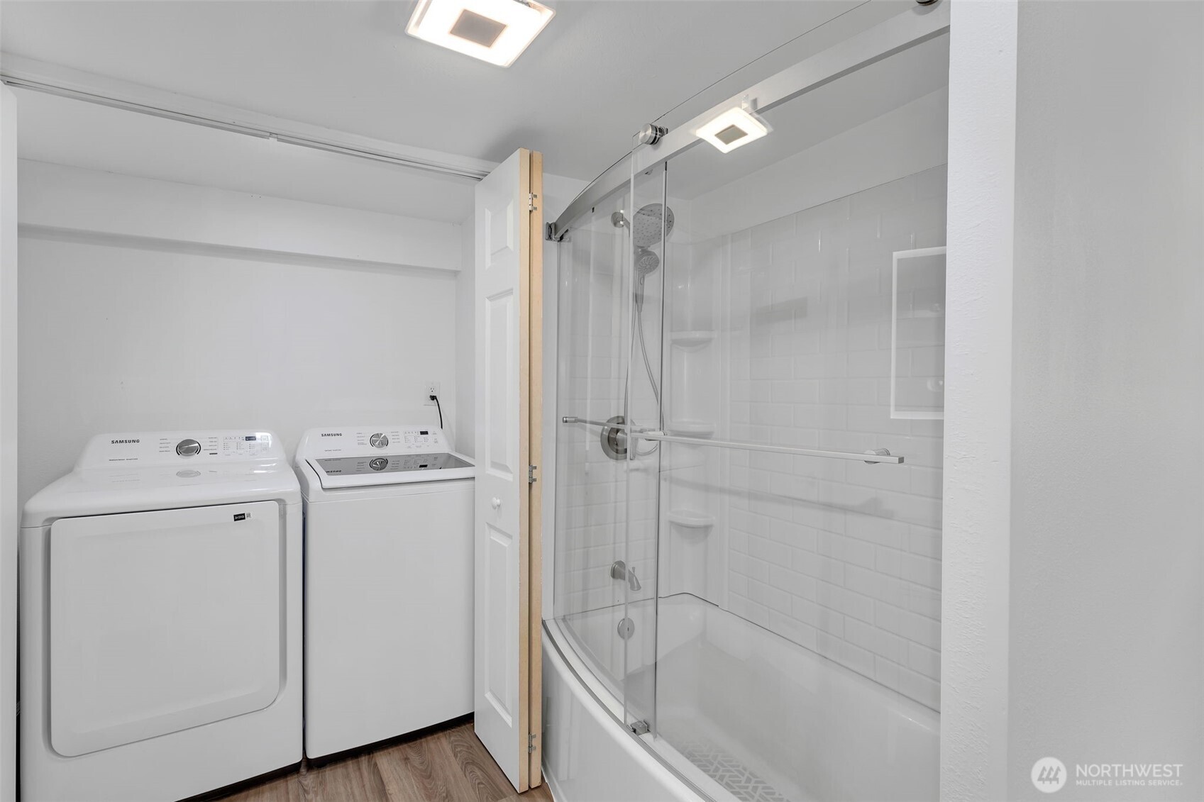 23708 Locust Way, Unit 23 Bothell, WA 98021 - Photo 17 of 19 Gallery Image 17