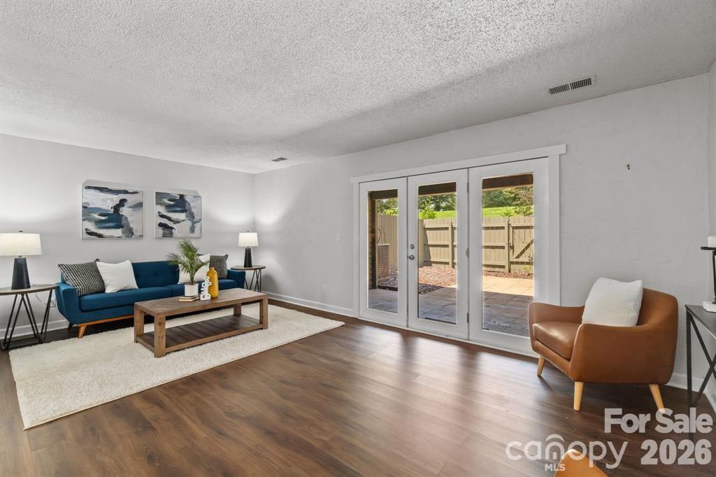 4340 North Center Street, Unit 403 Hickory, NC 28601 - Photo 9 of 26