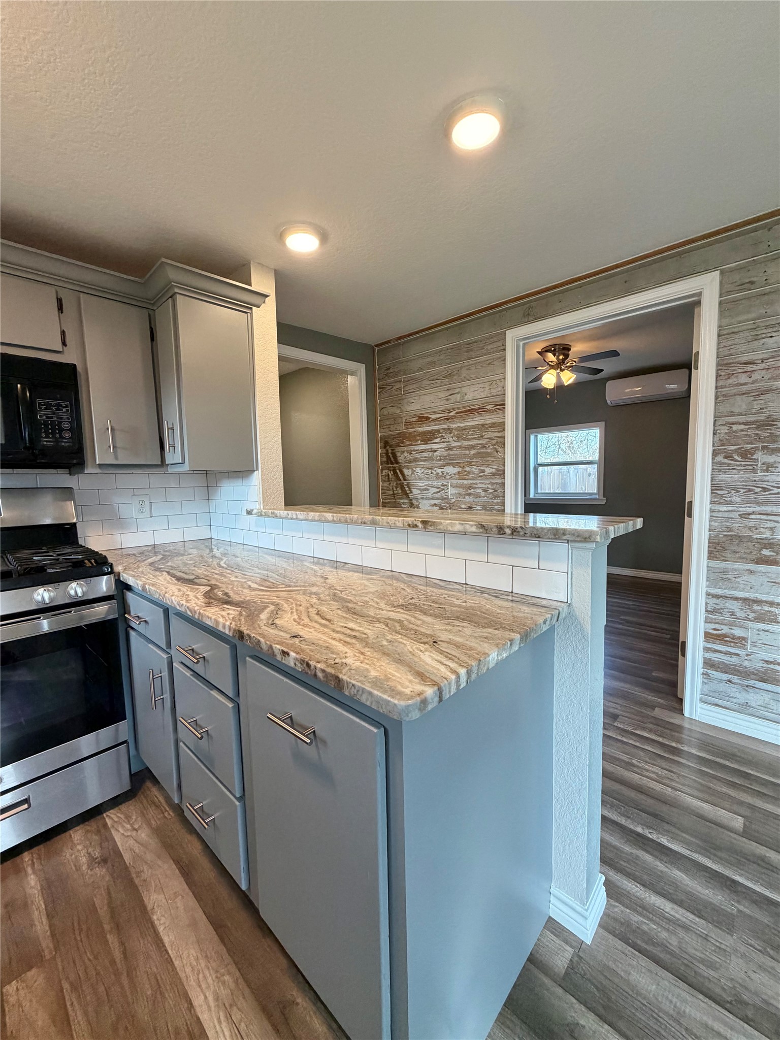1214 West 5th Street Freeport, TX 77541 - Photo 34 of 42