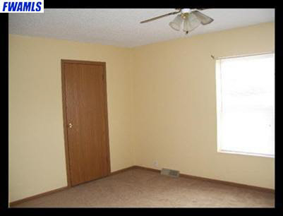 5610 West County Line Road North Fort Wayne, IN 46818 - Photo 12 of 24