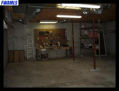 5610 West County Line Road North Fort Wayne, IN 46818 - Photo 23 of 24