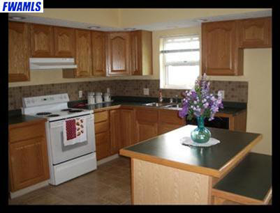 5610 West County Line Road North Fort Wayne, IN 46818 - Photo 6 of 24