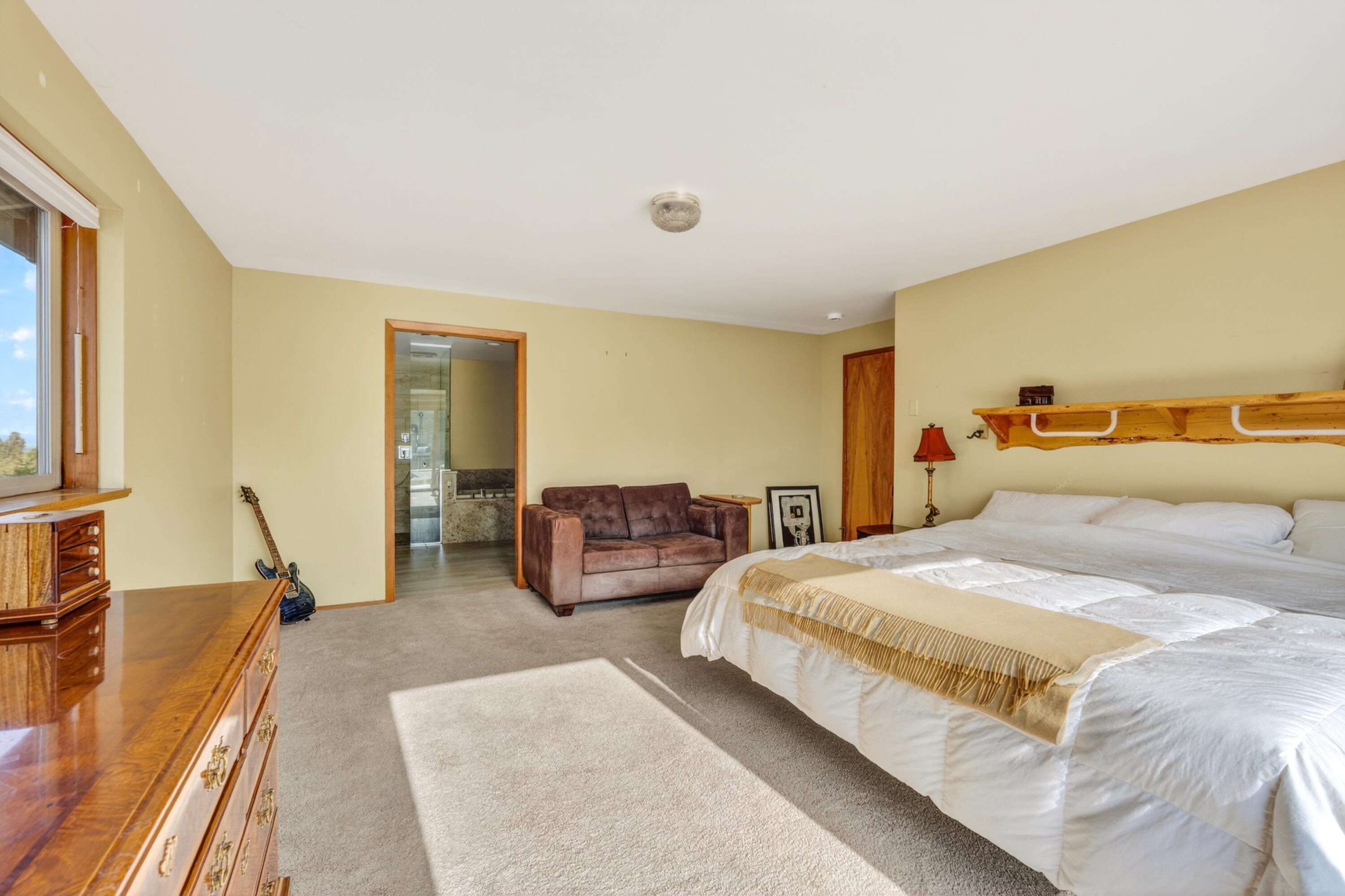 501 Northwest 103rd Street Redmond, OR 97756 - Photo 16 of 40
