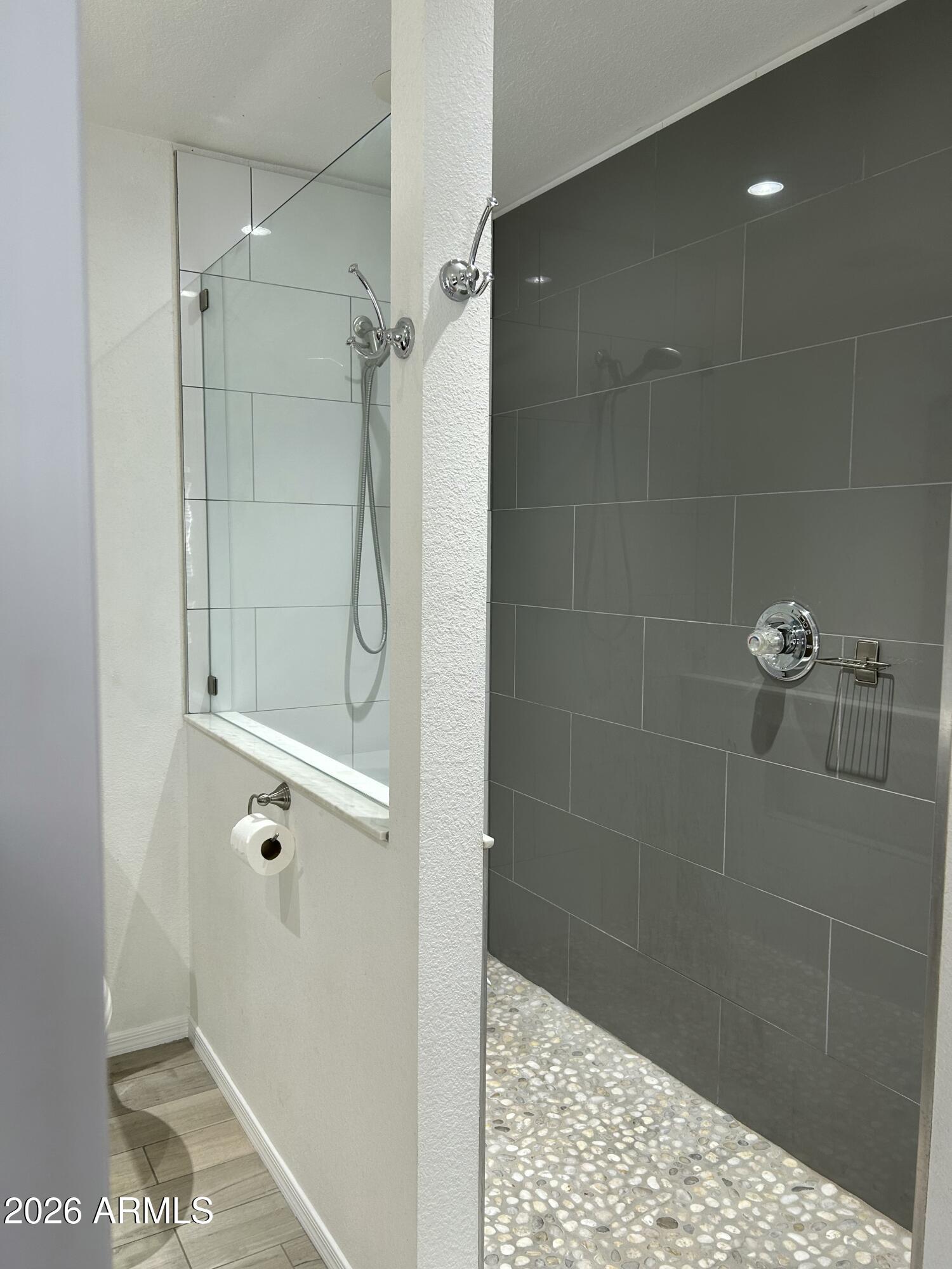 3216 West Mark Lane Phoenix, AZ 85083 - Photo 10 of 23 a bathroom with a shower