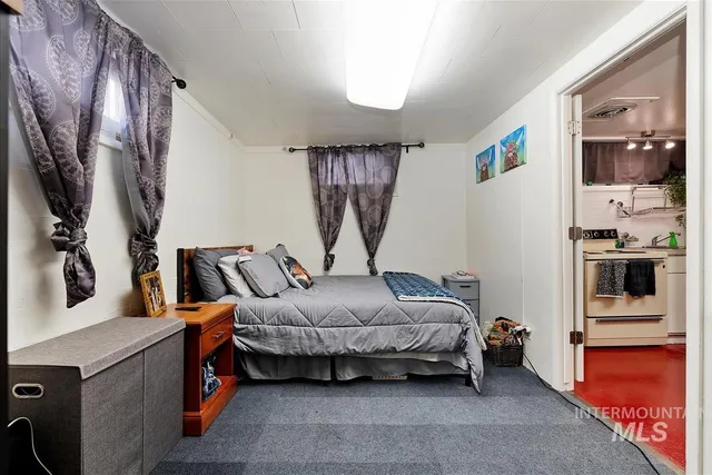 $389,000 | 192 Southwest 3rd Street, Ontario, OR 97914