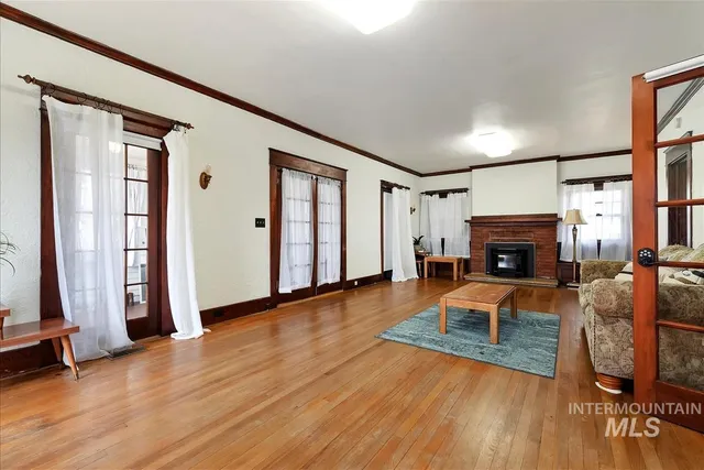 $389,000 | 192 Southwest 3rd Street, Ontario, OR 97914