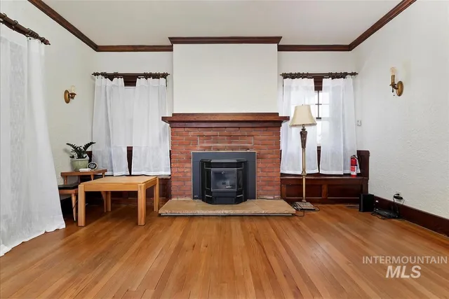 $389,000 | 192 Southwest 3rd Street, Ontario, OR 97914