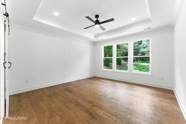 $799,900 | 142 Dudi Trail, Vonore, TN 37885