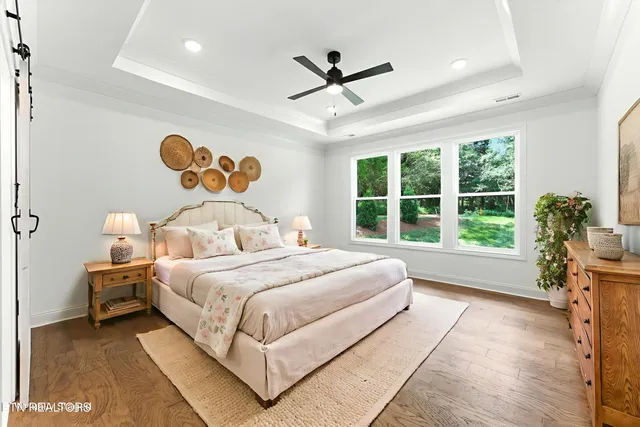 $799,900 | 142 Dudi Trail, Vonore, TN 37885