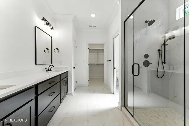 $799,900 | 142 Dudi Trail, Vonore, TN 37885