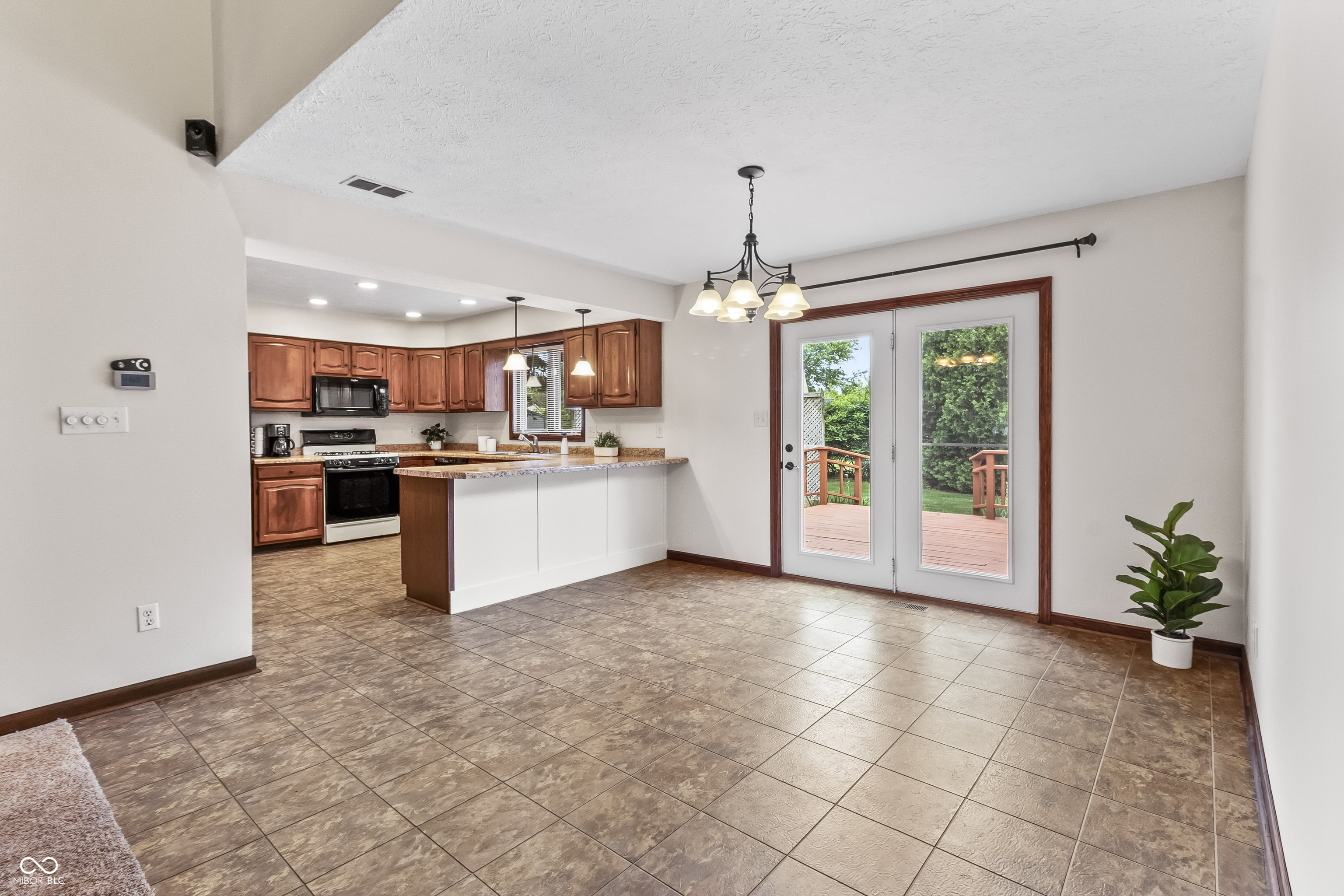 7426 North Carroll Road Indianapolis, IN 46236 - Photo 29 of 84 Gallery Image 29